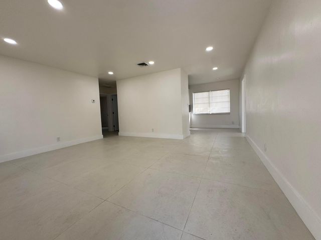 6610 Greene Street, Hollywood, FL 33024