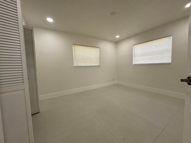 6610 Greene Street, Hollywood, FL 33024