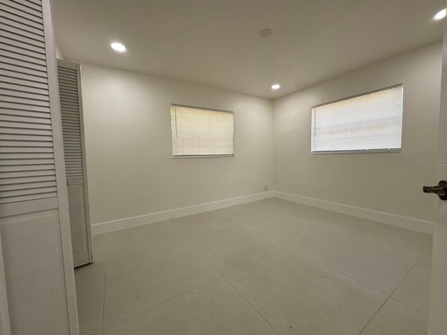 6610 Greene Street, Hollywood, FL 33024