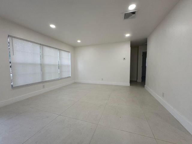 6610 Greene Street, Hollywood, FL 33024