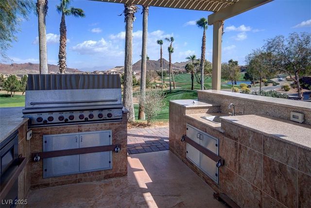 985 Via Lombardi Avenue, Henderson, NV 89011