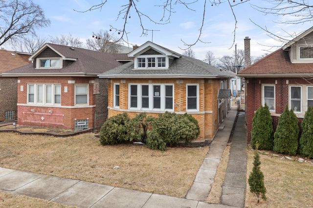 8411 S Dante Avenue, Chicago, IL 60619