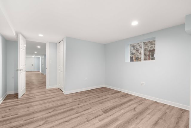 8411 S Dante Avenue, Chicago, IL 60619