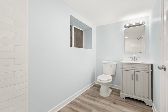 8411 S Dante Avenue, Chicago, IL 60619