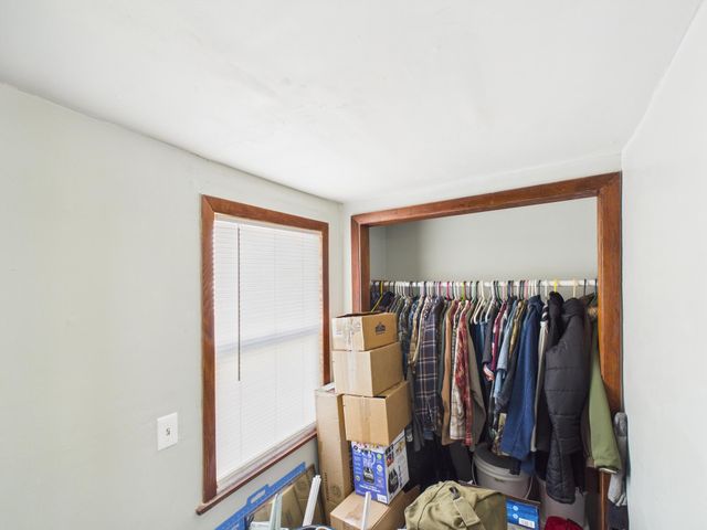 316 State Route F, Koshkonong, MO 65692