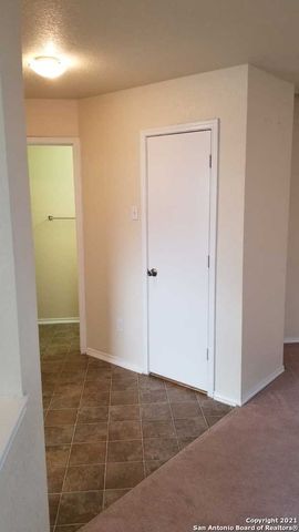 8010 Braes Run, San Antonio, TX 78254