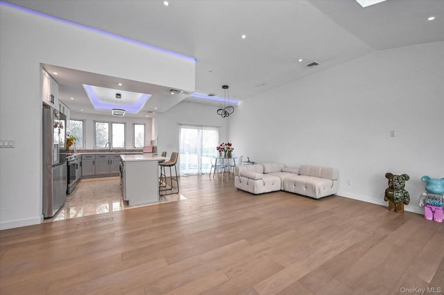 1841 Stanley Drive, South Merrick, NY 11566