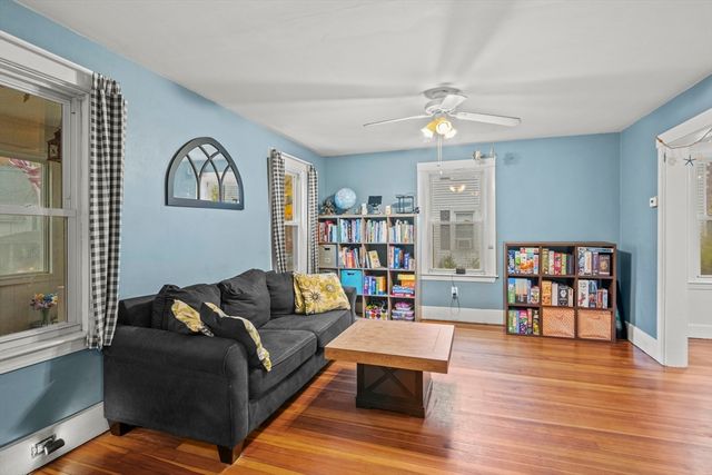 121 East Street 121, Northbridge, MA 01588