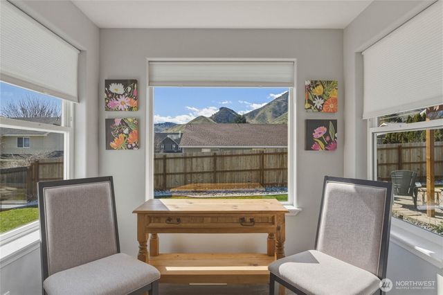 2217 Michael Brooke, Wenatchee, WA 98801