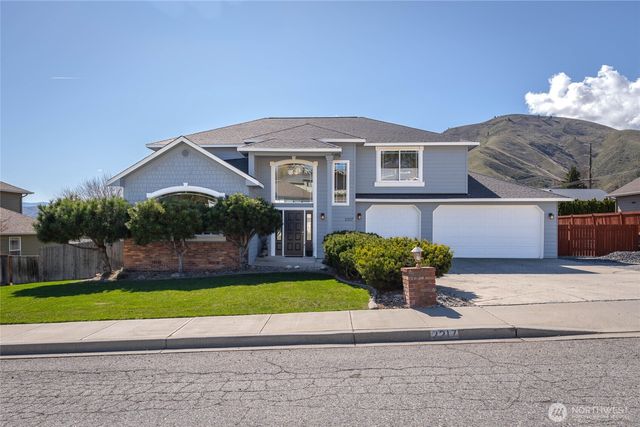 2217 Michael Brooke, Wenatchee, WA 98801