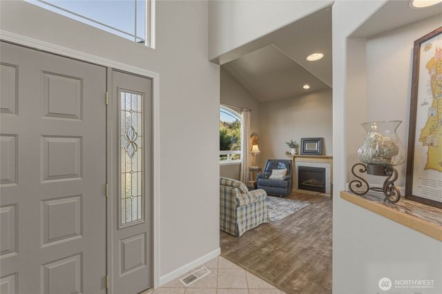 2217 Michael Brooke, Wenatchee, WA 98801