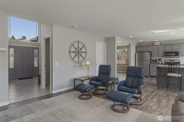 2217 Michael Brooke, Wenatchee, WA 98801