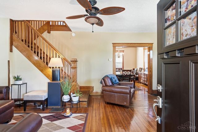 709 Oak Avenue, Wyoming, OH 45215