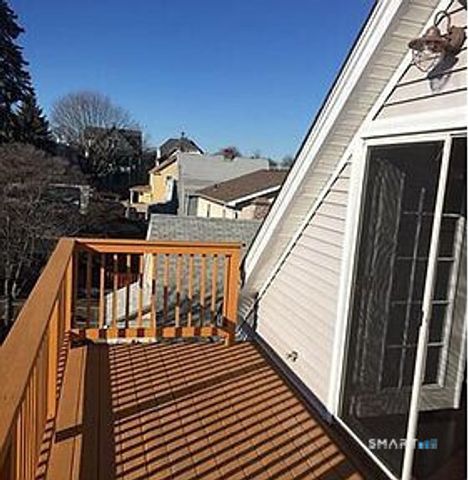 5 Durando Place, Bridgeport, CT 06605