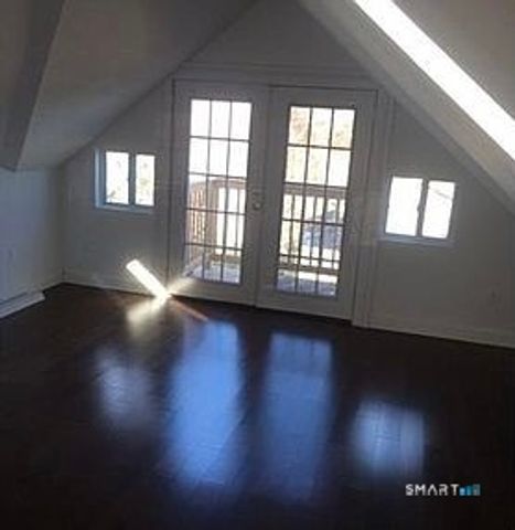 5 Durando Place, Bridgeport, CT 06605