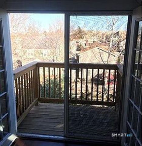 5 Durando Place, Bridgeport, CT 06605