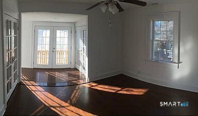 5 Durando Place, Bridgeport, CT 06605