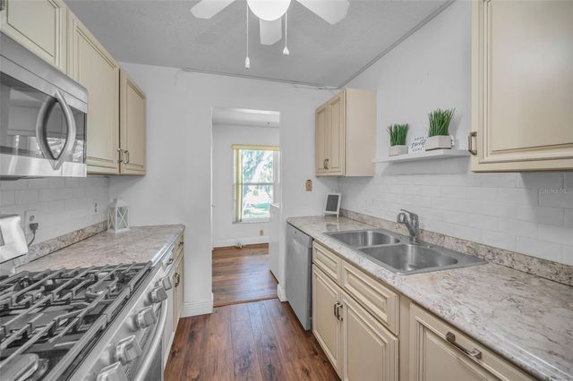 5725 80TH STREET N 315, St Petersburg, FL 33709