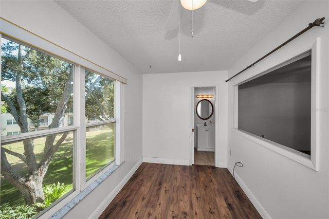 5725 80TH STREET N 315, St Petersburg, FL 33709