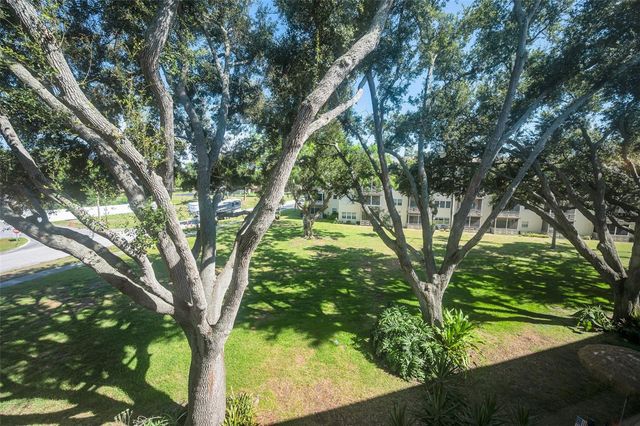 5725 80TH STREET N 315, St Petersburg, FL 33709