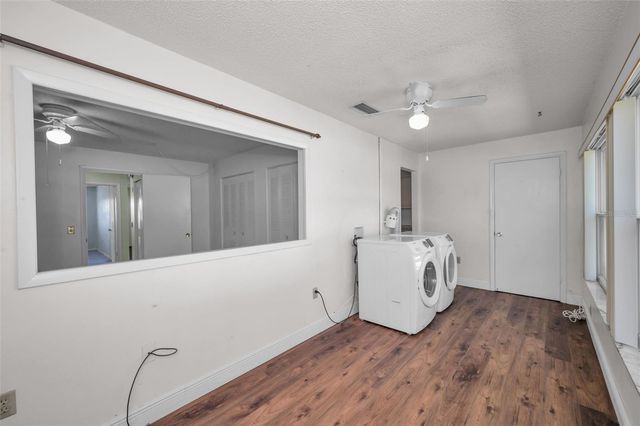5725 80TH STREET N 315, St Petersburg, FL 33709