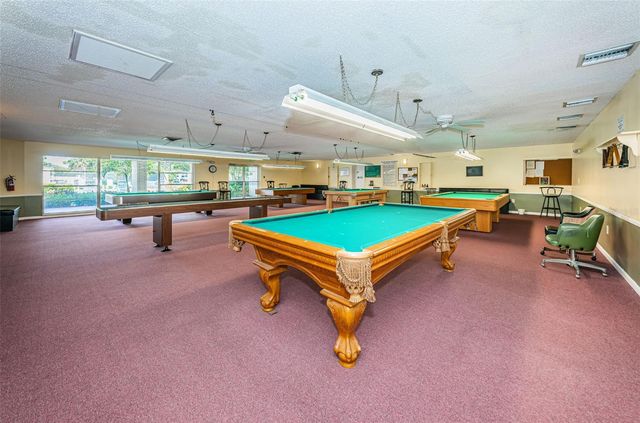 5725 80TH STREET N 315, St Petersburg, FL 33709