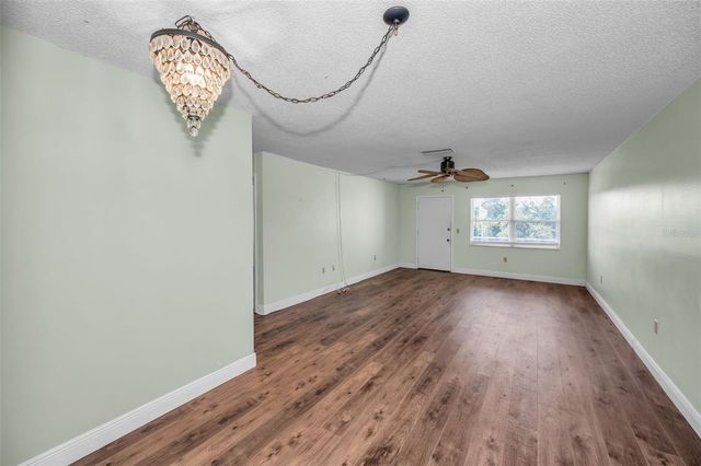 5725 80TH STREET N 315, St Petersburg, FL 33709