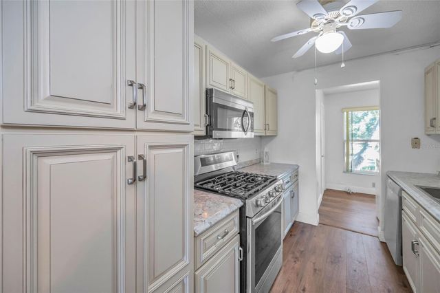 5725 80TH STREET N 315, St Petersburg, FL 33709