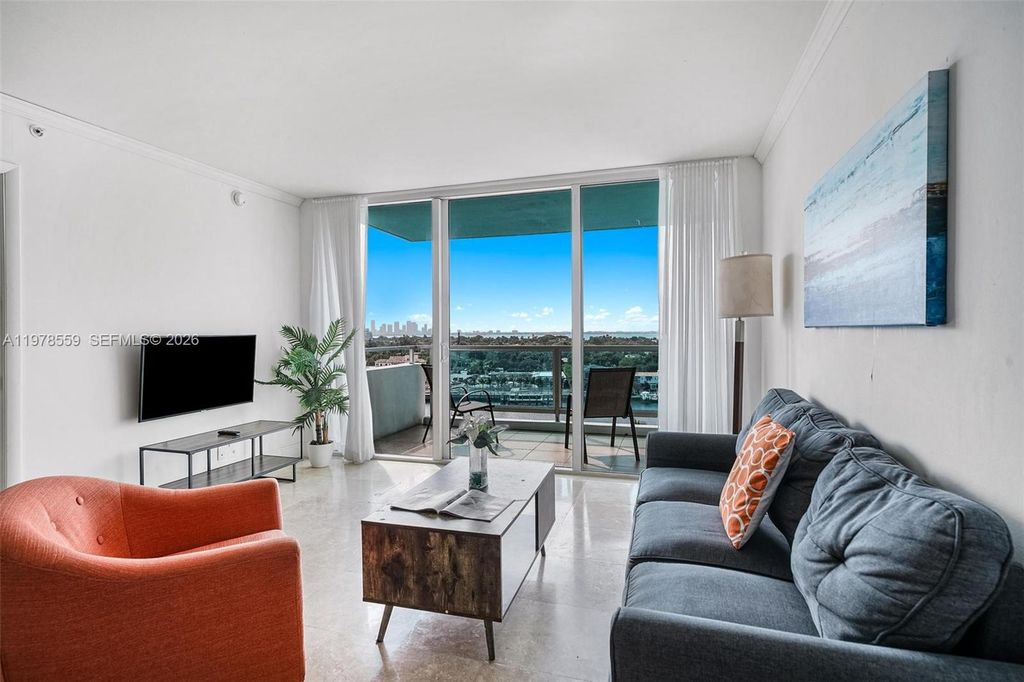 5101 Collins Ave 11T, Miami Beach, FL 33140