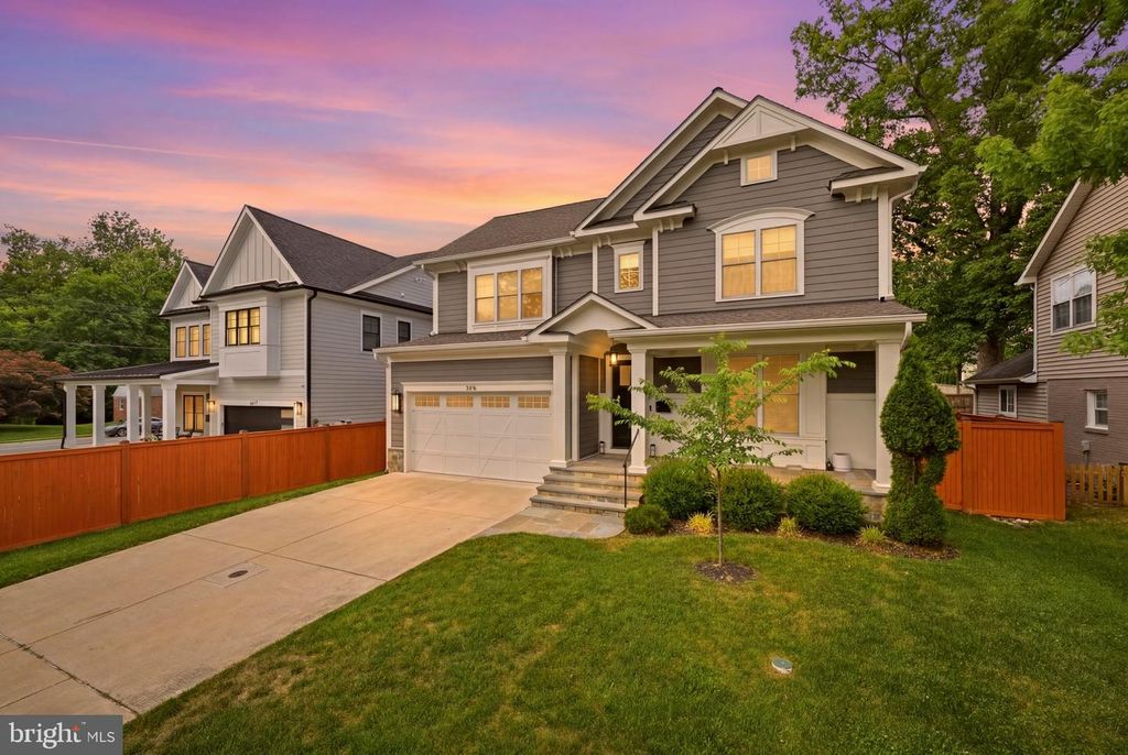 Image 34 of property listing at 4415 COLCHESTER DR, Kensington, MD 20895