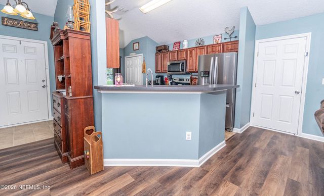 431 THOMAS Court, Macclenny, FL 32063