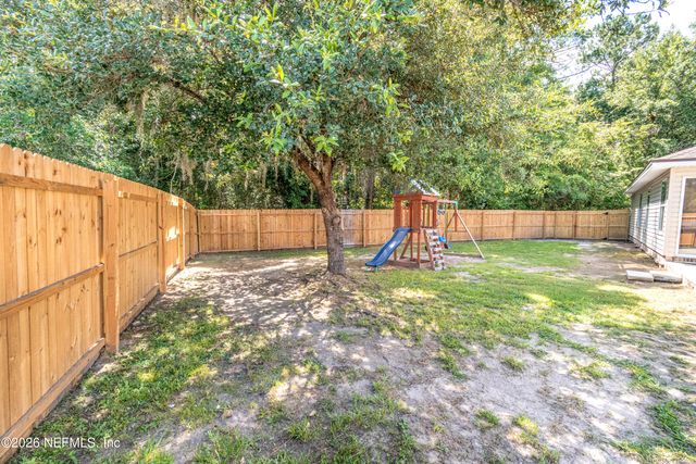 431 THOMAS Court, Macclenny, FL 32063