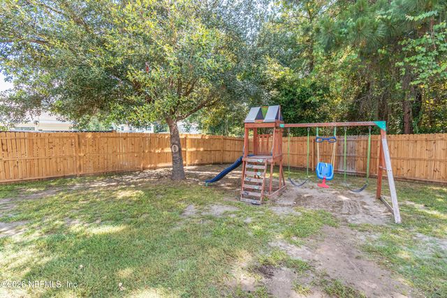 431 THOMAS Court, Macclenny, FL 32063