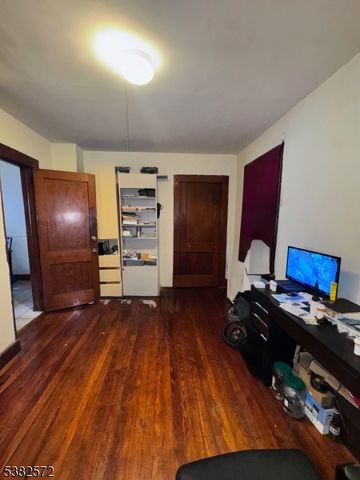30 Harding Ter, Irvington Twp., NJ 07111