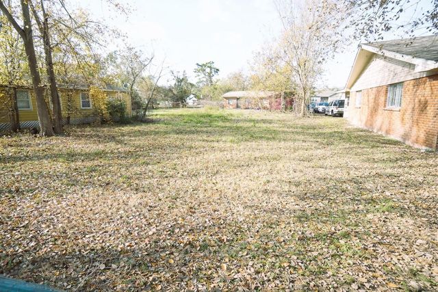 3811 Love Street, Houston, TX 77026