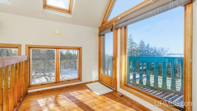 6223 Cr 513 T Road, Rapid River, MI 49878