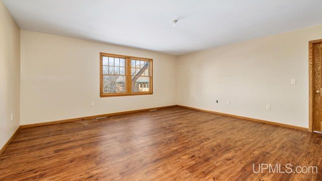 6223 Cr 513 T Road, Rapid River, MI 49878