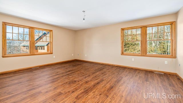 6223 Cr 513 T Road, Rapid River, MI 49878