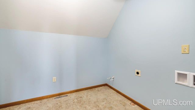 6223 Cr 513 T Road, Rapid River, MI 49878