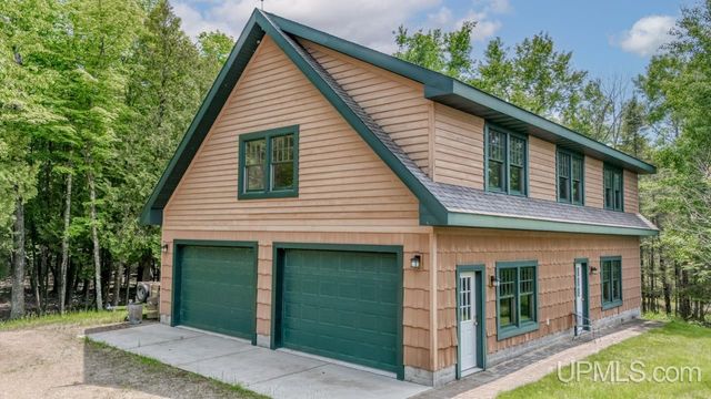 6223 Cr 513 T Road, Rapid River, MI 49878