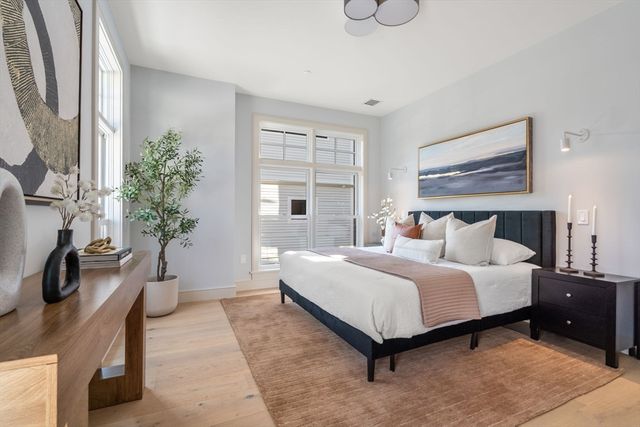 37 Pearl Street 4, Boston, MA 02125