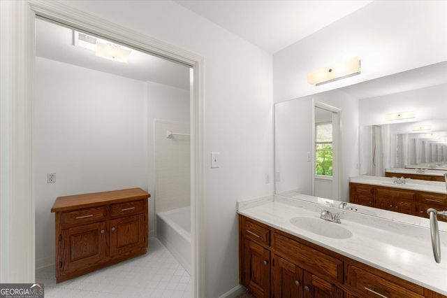 3201 Country Club Court NW, Kennesaw, GA 30144