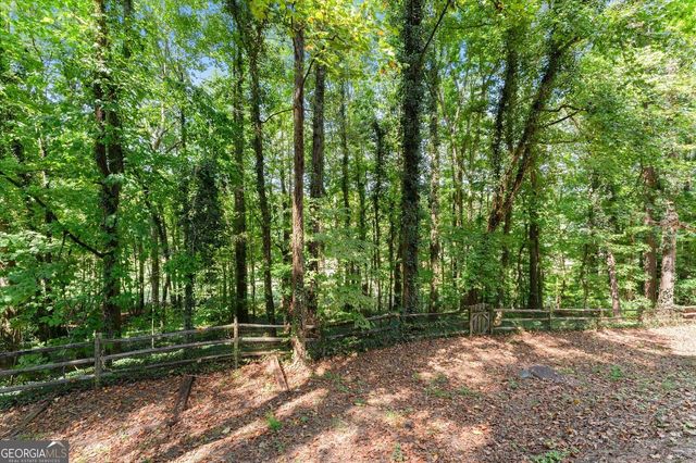 3201 Country Club Court NW, Kennesaw, GA 30144
