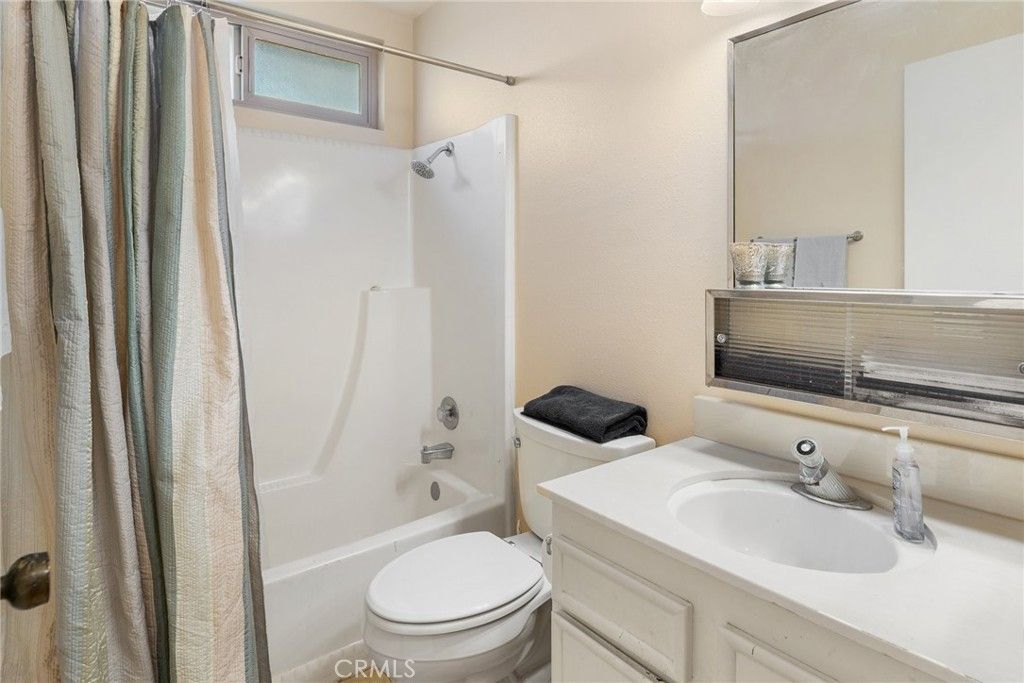 Image 22 of property listing at 1400 Market Street, Vista, CA 92084