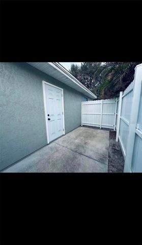 17 S SOLANDRA DRIVE, Orlando, FL 32807