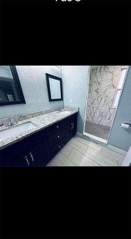 17 S SOLANDRA DRIVE, Orlando, FL 32807