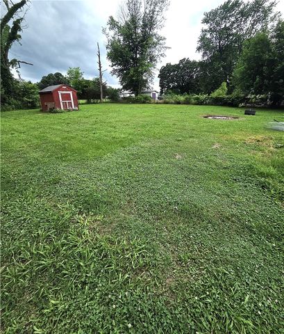 113 Pleasant Avenue, Berryville, AR 72616
