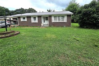 113 Pleasant Avenue, Berryville, AR 72616