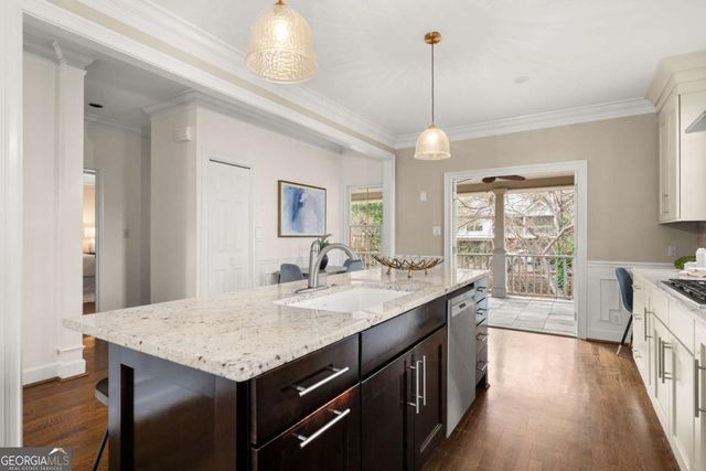 44 Pointe Terrace SE, Atlanta, GA 30339