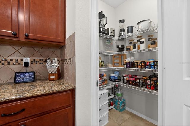 4714 SOMERSET HILL LANE, Riverview, FL 33578